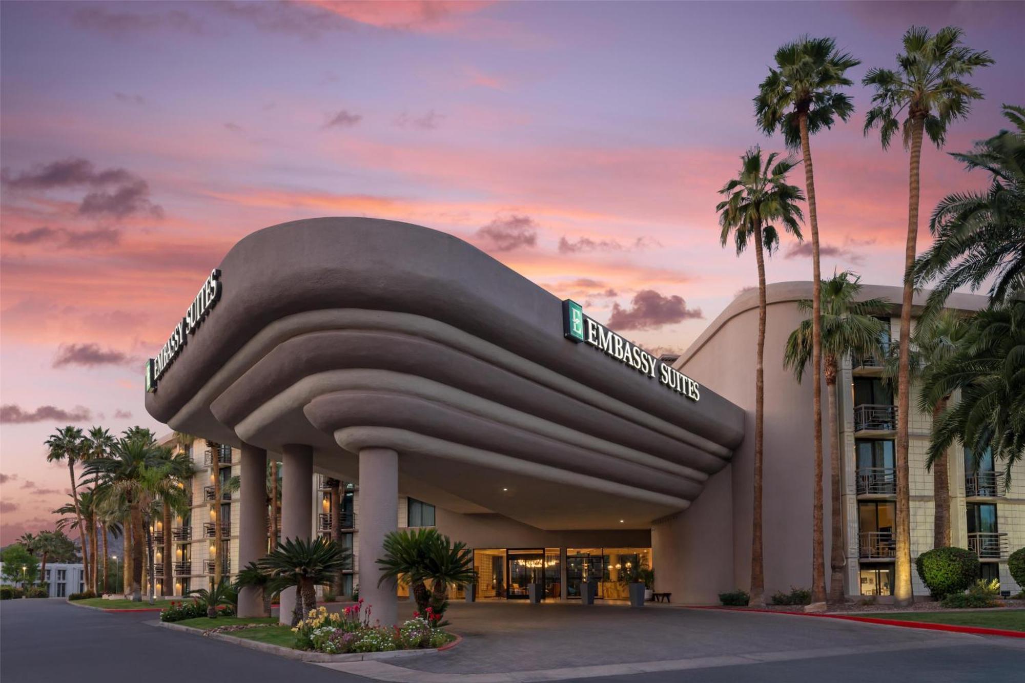 Hotel Embassy By Hilton Biltmore 3*